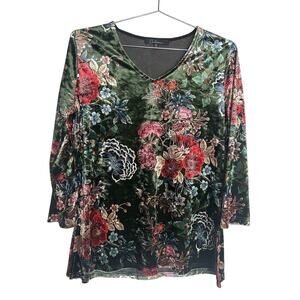 Calessa Floral Velvet Tunic Top Medium Long Sleeve Pullover Christmas New